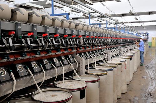 纺织印染消泡剂的消泡原理与生物饲料研发的关联